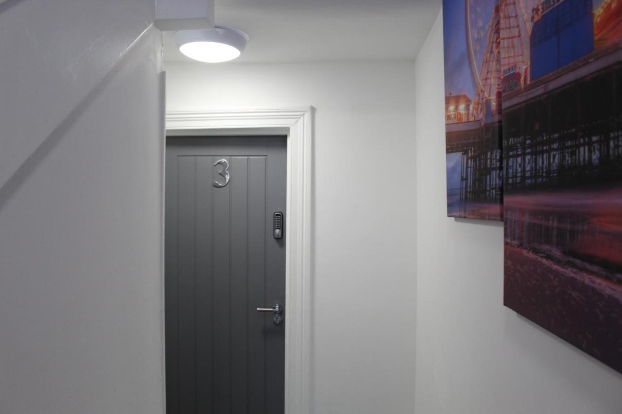 Albert Luxury Hottub & Jacuzzi Apartments Blackpool Eksteriør bilde