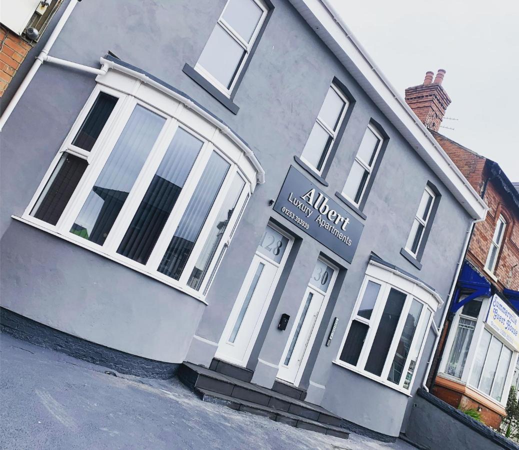 Albert Luxury Hottub & Jacuzzi Apartments Blackpool Eksteriør bilde