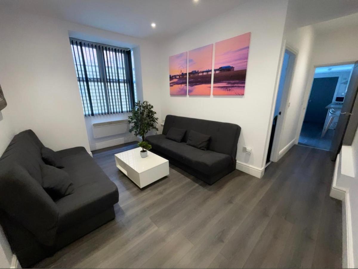 Albert Luxury Hottub & Jacuzzi Apartments Blackpool Eksteriør bilde