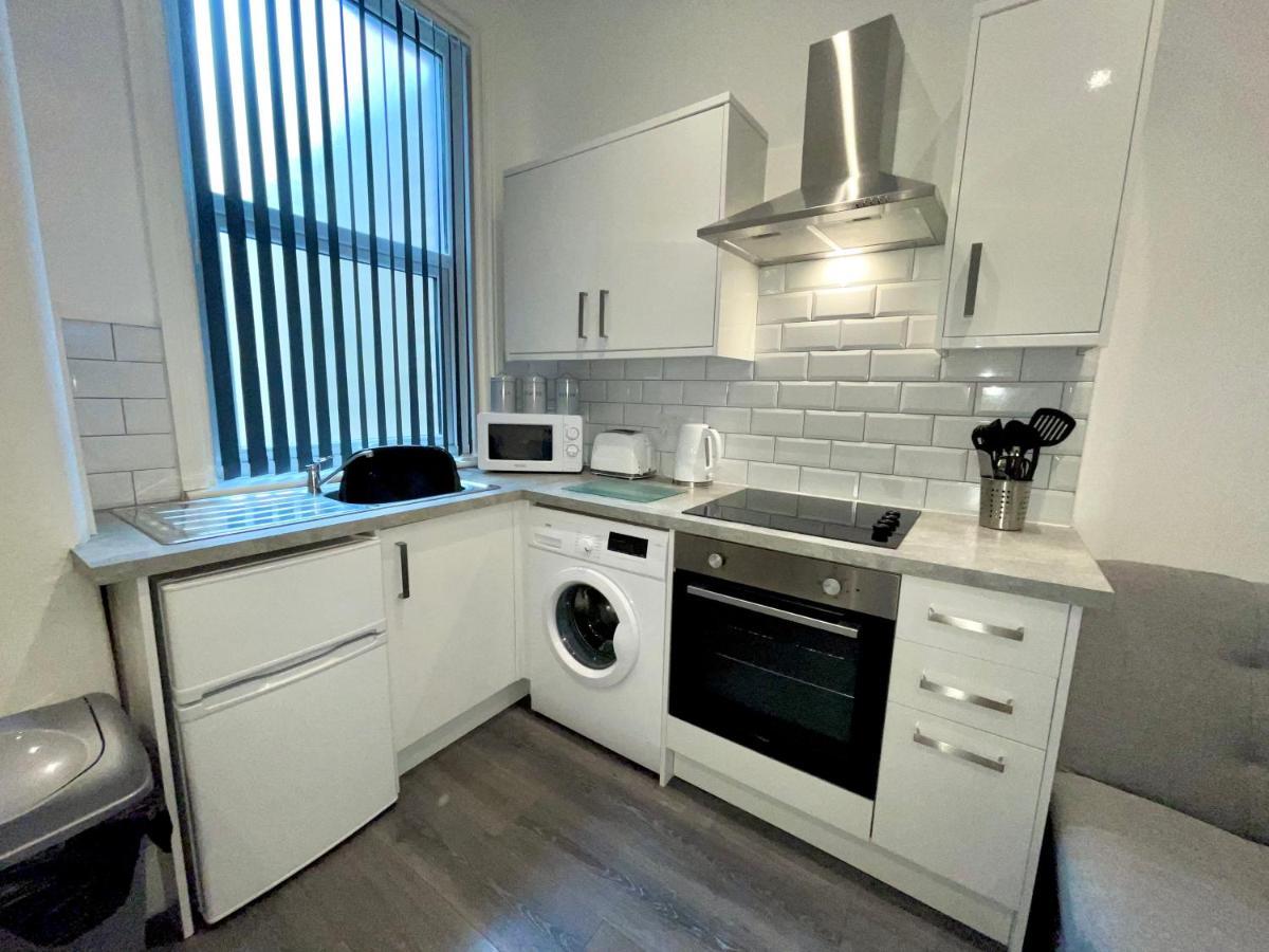 Albert Luxury Hottub & Jacuzzi Apartments Blackpool Eksteriør bilde
