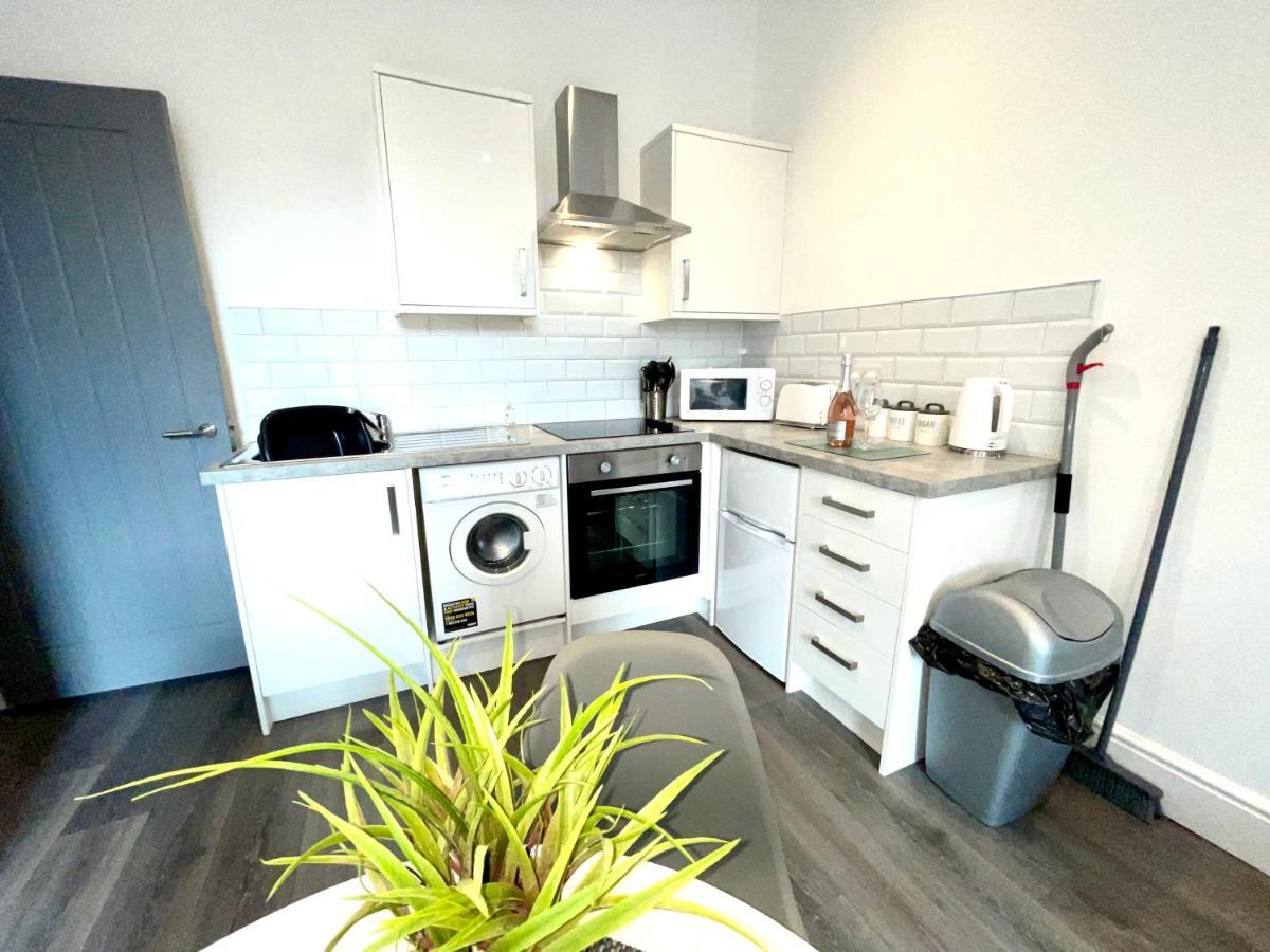 Albert Luxury Hottub & Jacuzzi Apartments Blackpool Eksteriør bilde